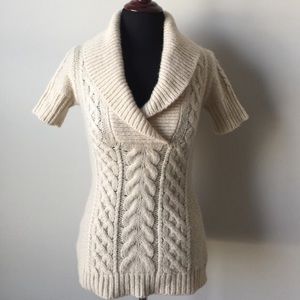 BCBG MAXAZRIA SWEATER-short sleeve Crowl Neck